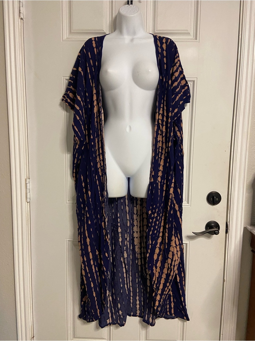 T43a- Navy-Tan Tie Dye Open Front Maxi Cardigan